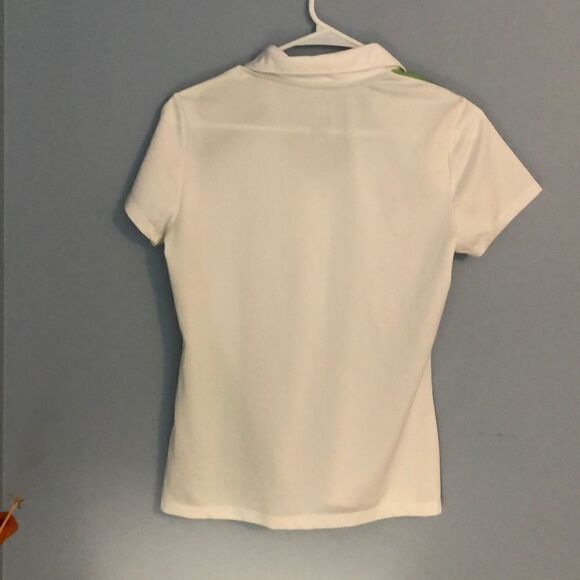 Woman’s IZOD 🏌️‍♀️ S/P Shirt - Picture 3 of 3